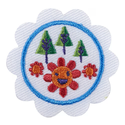 Daisy Outdoor Art Maker Badge